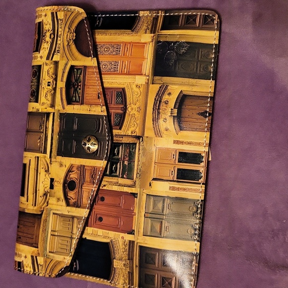 Patricia Nash Mini Ipad Doorways BNWT - Picture 1 of 5